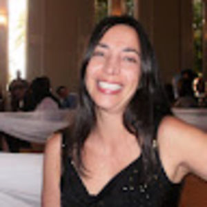 Meet your Posher, Dani conde